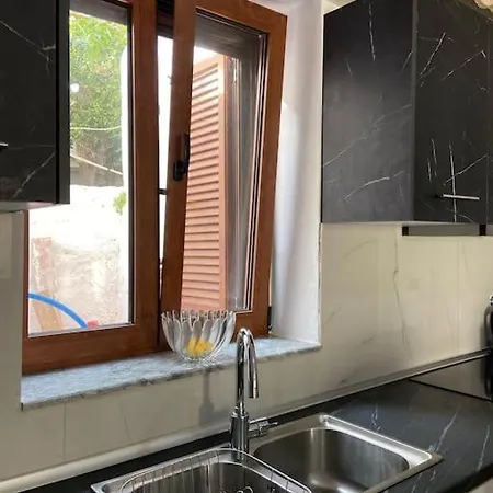 Modern And Classic House Old Down * Rhodes City